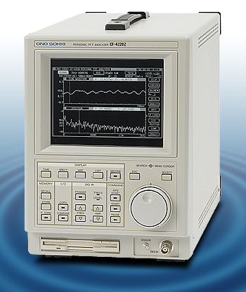 Photo (CF-4220Z Personal FFT Analyzer)