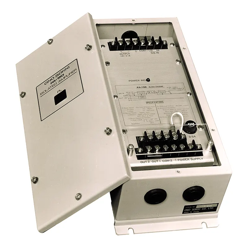 製品写真（PA-150 絶縁型信号伝送器）