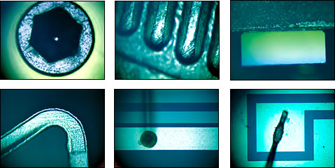 顕微鏡ユニット下の微小構造物