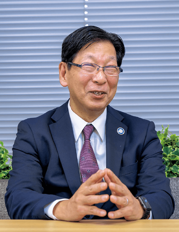 取締役 常務執行役員 総務・財務・内部統制担当 濵田 仁