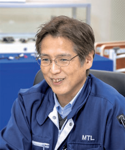営業部 山崎 淳氏